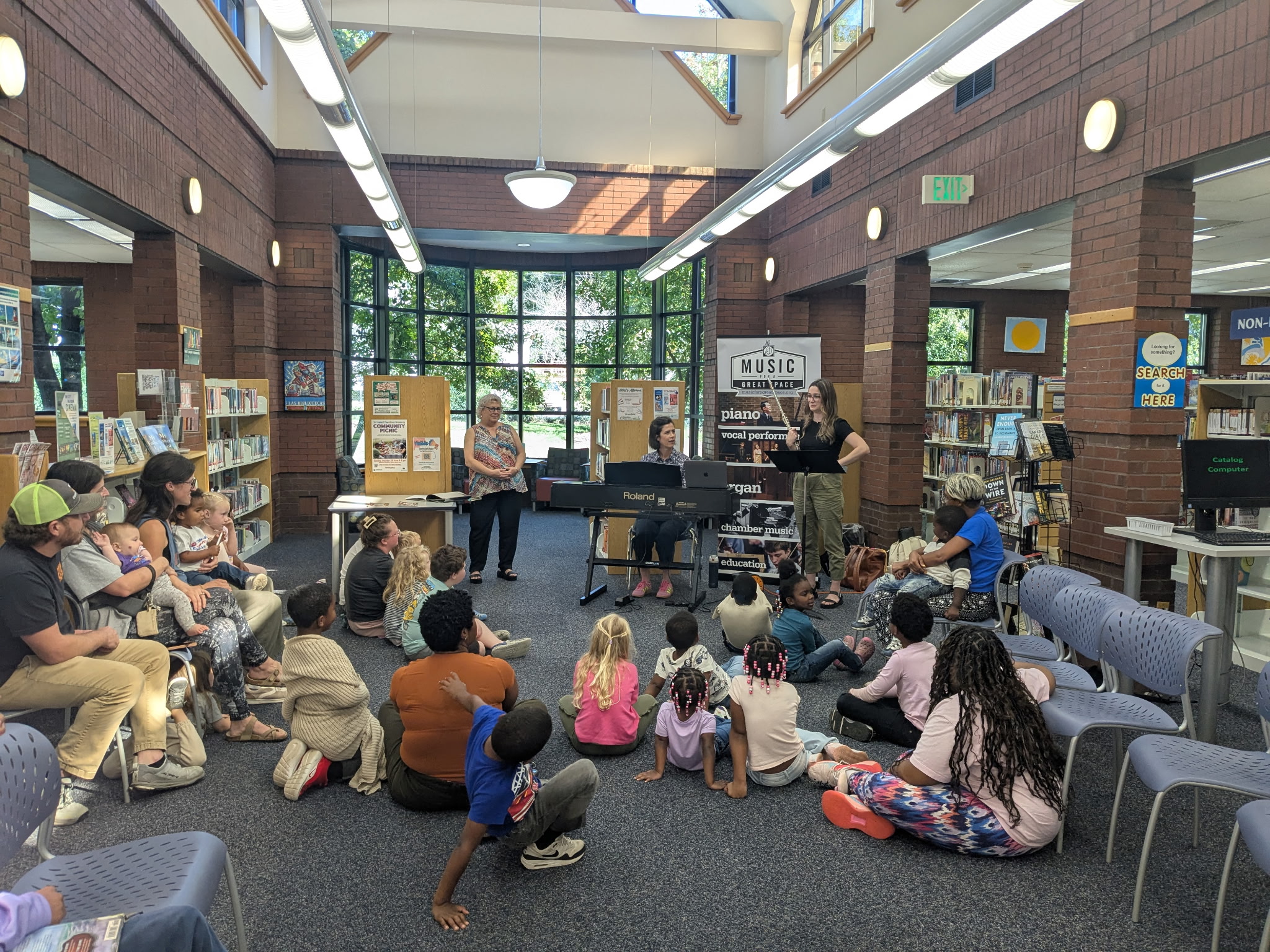 Resident Ensemble Storytime at the Library - Glenwood
